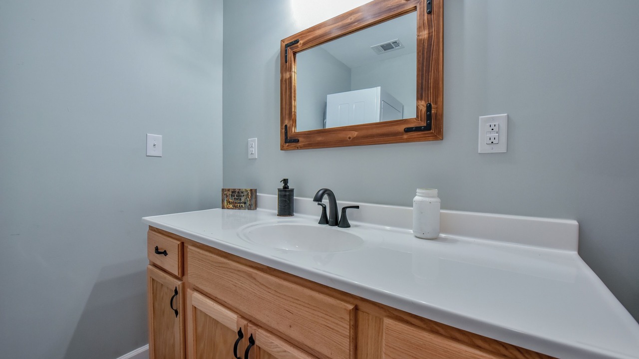 Photo of Bathroom in Goodsprings