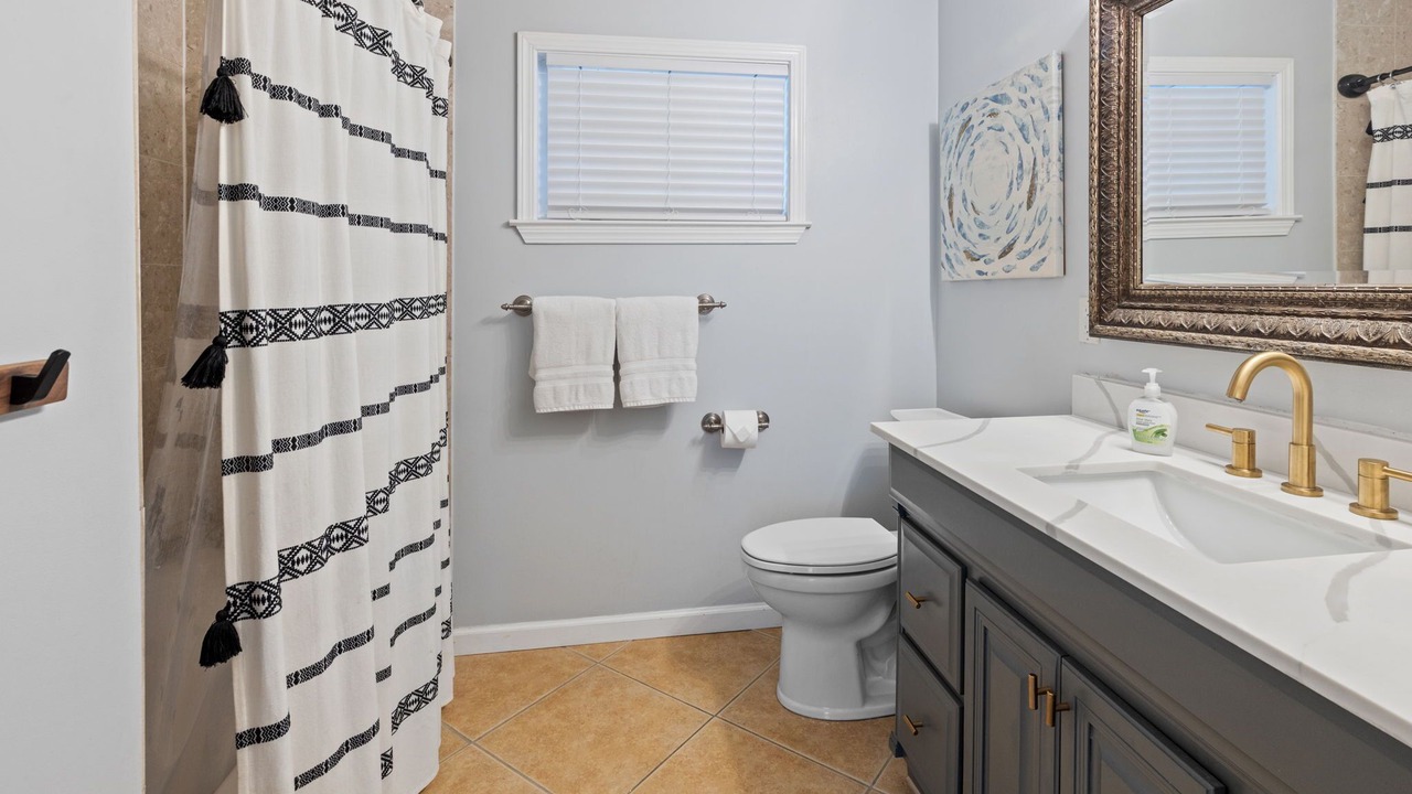 Photo of Bathroom in Sulphur