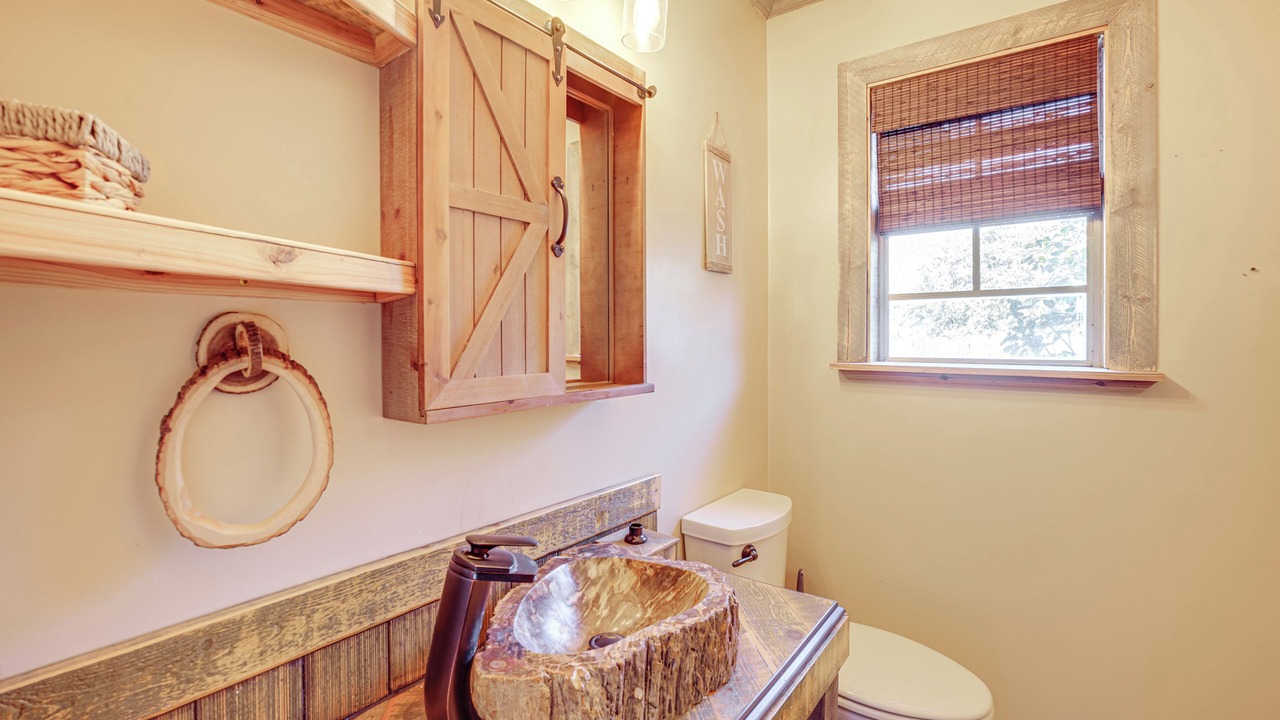 Photo of Bathroom in Mississippi City