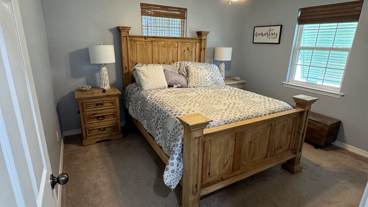 Photo of Bedroom in Shoreline Park