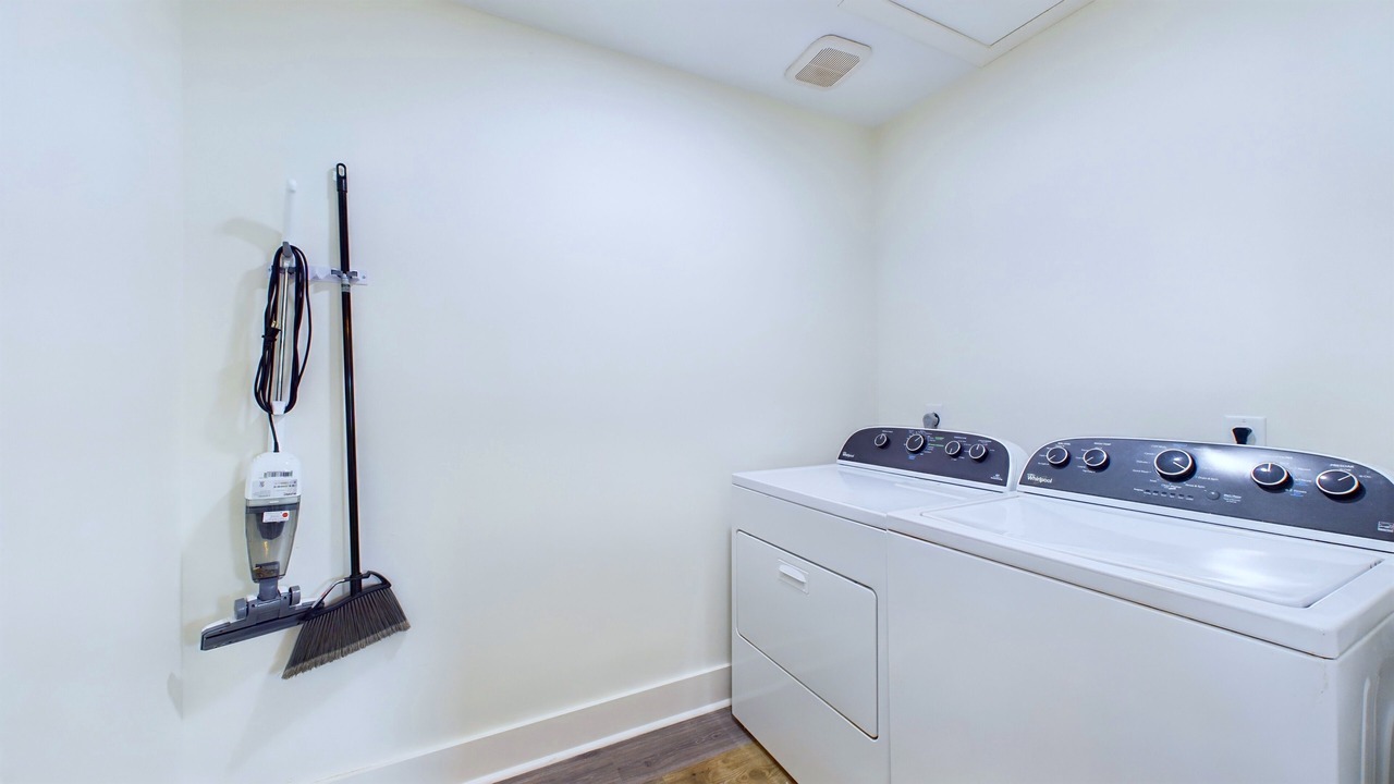Photo of Bedroom in Fort Bay