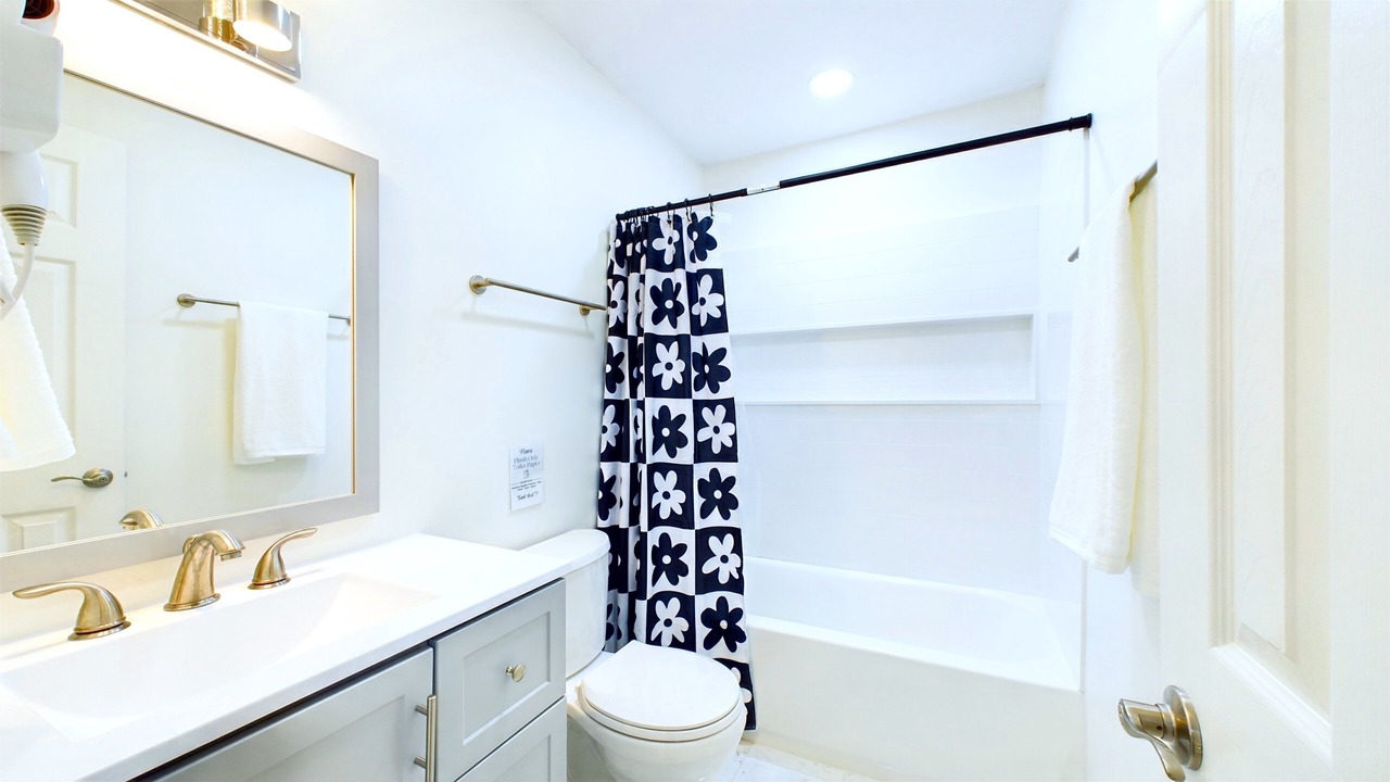 Photo of Bathroom in Fort Bay