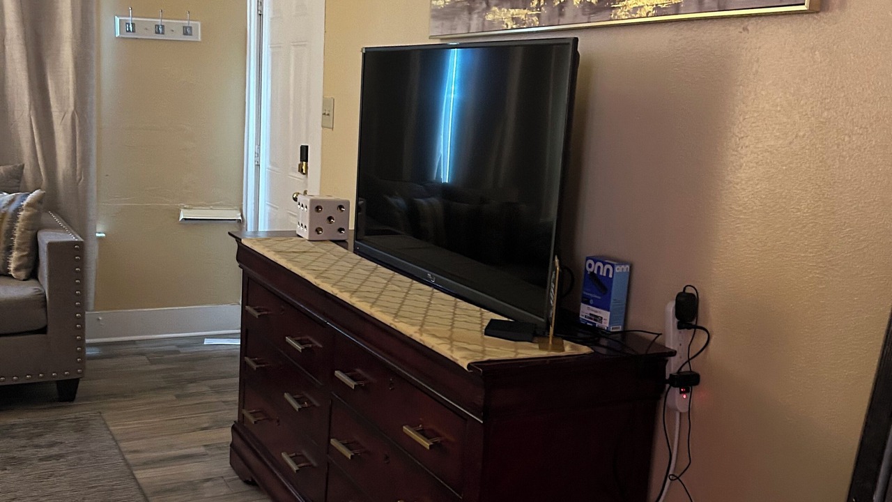 Photo of Livingroom in Port Arthur