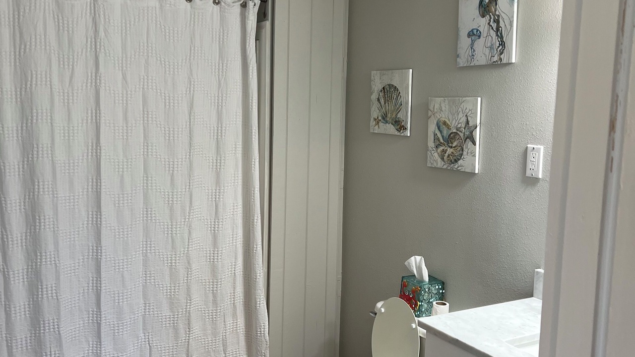 Photo of Bathroom in Chauvin