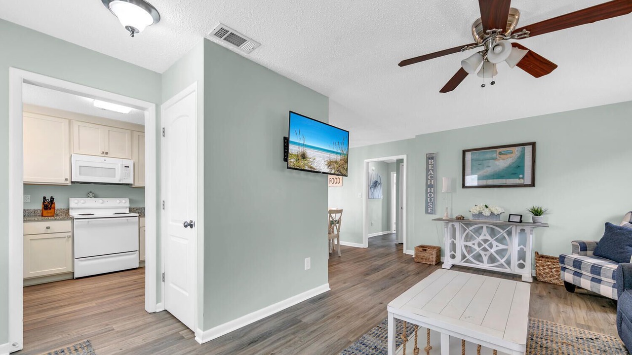 Photo of Livingroom in Kiska Beach