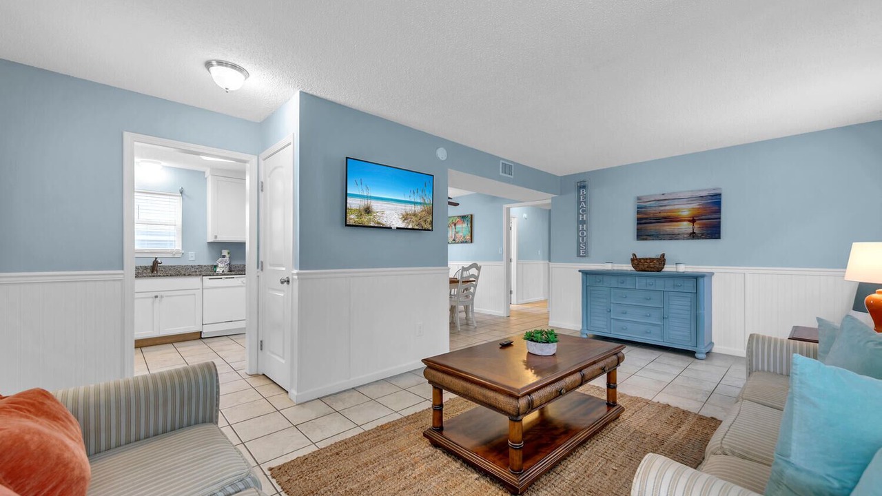 Photo of Livingroom in Kiska Beach