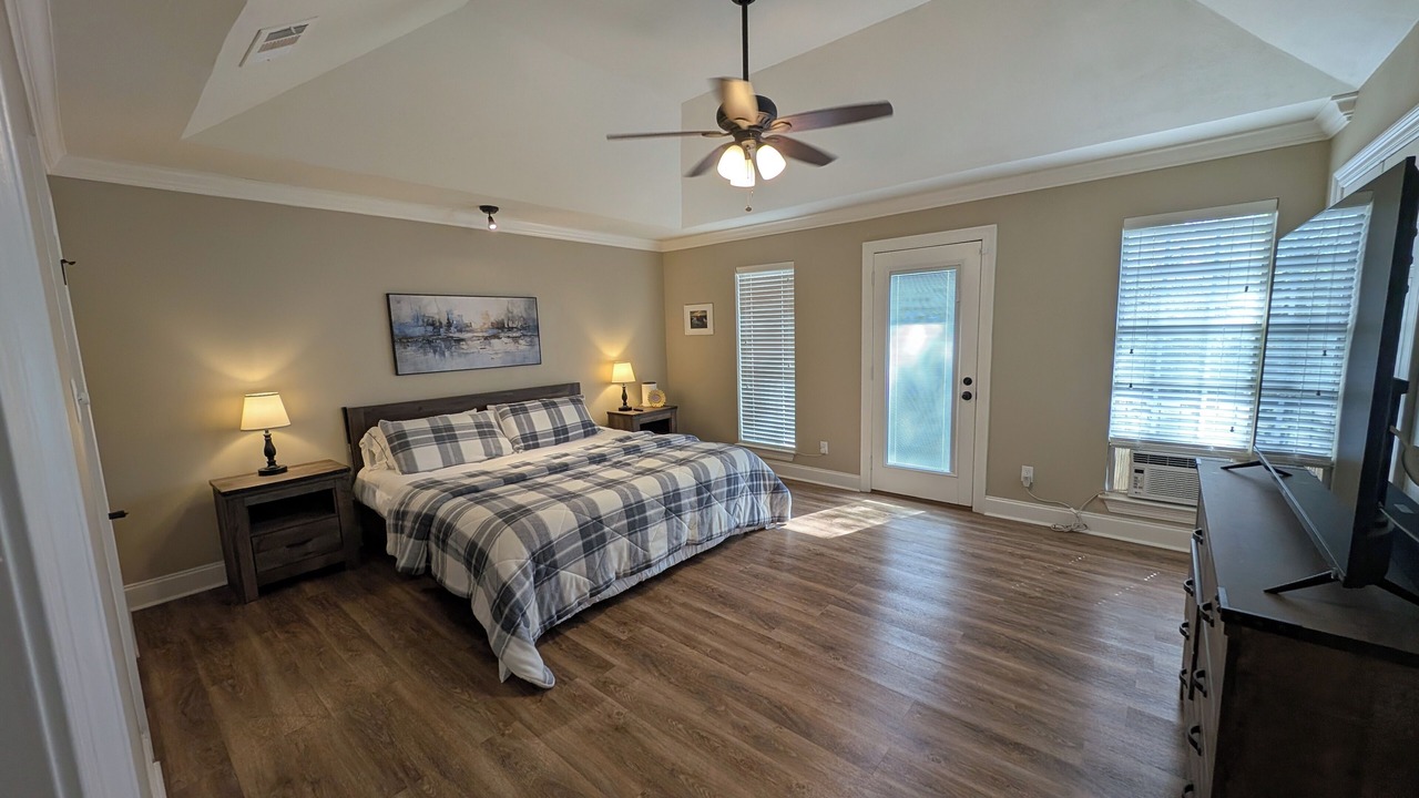 Photo of Bedroom in Freetown - Port Rico