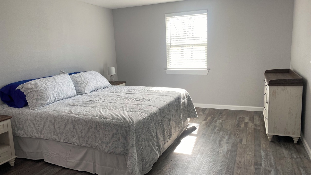 Photo of Bedroom in Sulphur Springs