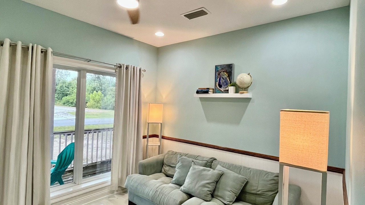 Photo of Livingroom in Lillian