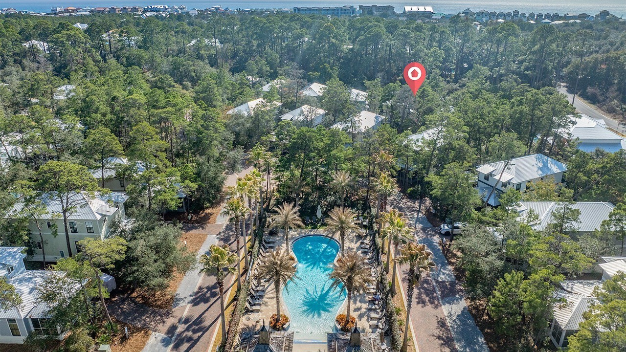 Photo of Outdoor in White's Gulfview