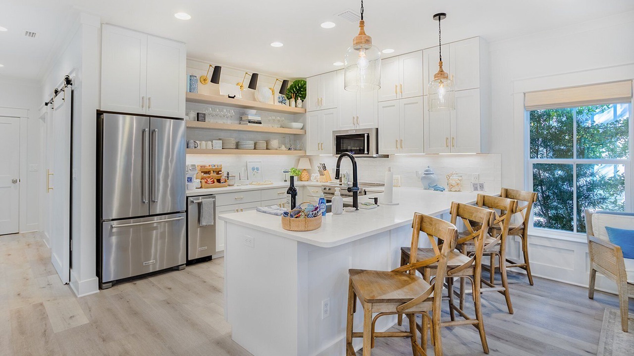 Photo of Kitchen in White's Gulfview