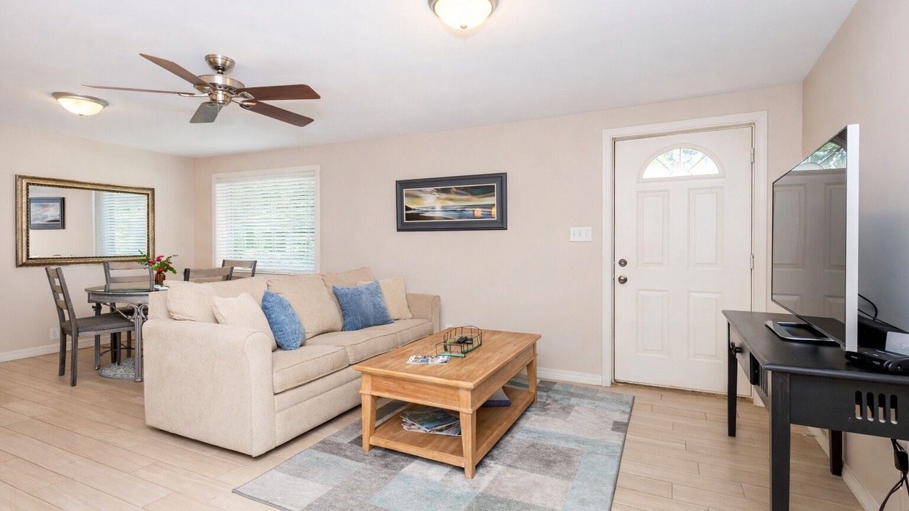 Photo of Bedroom in Biloxi