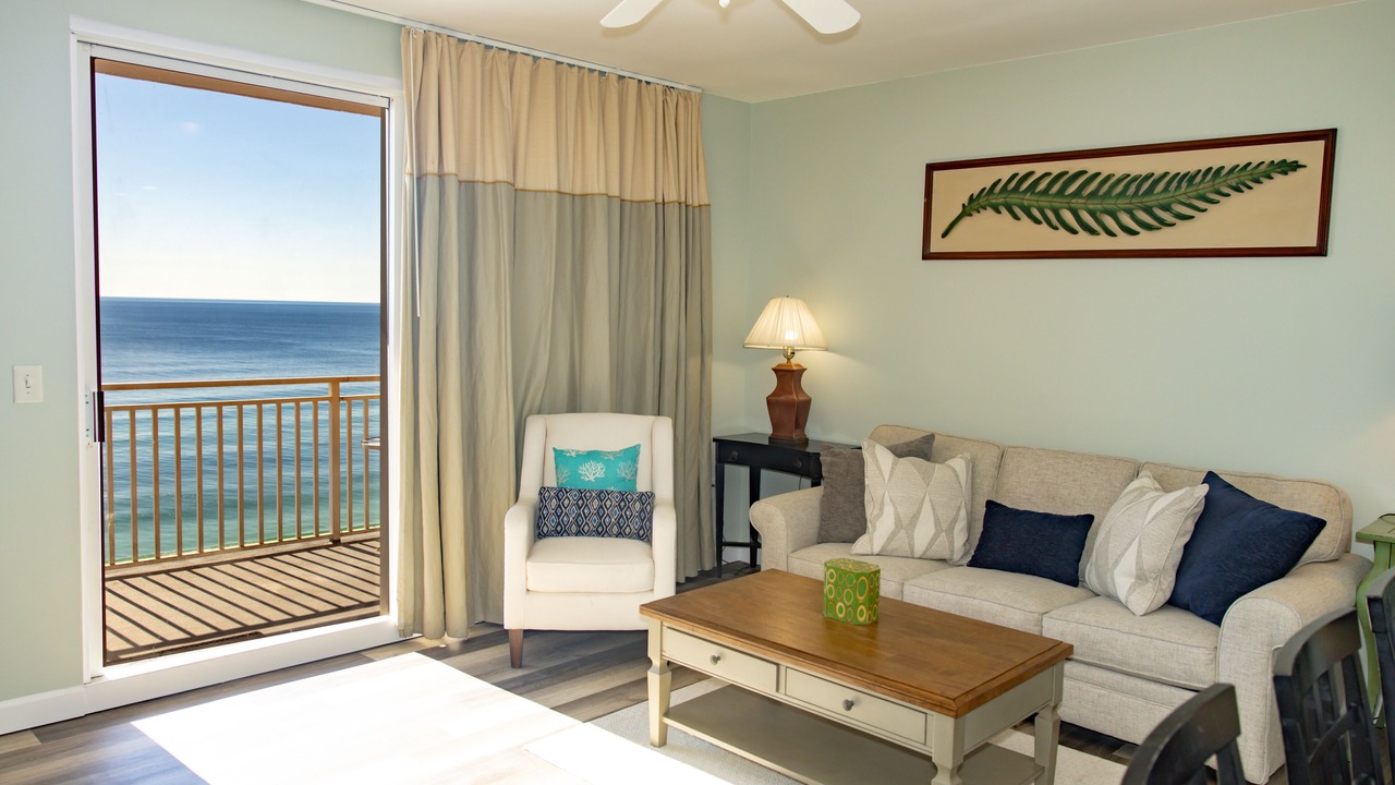 Photo of Livingroom in West Panama City Beach