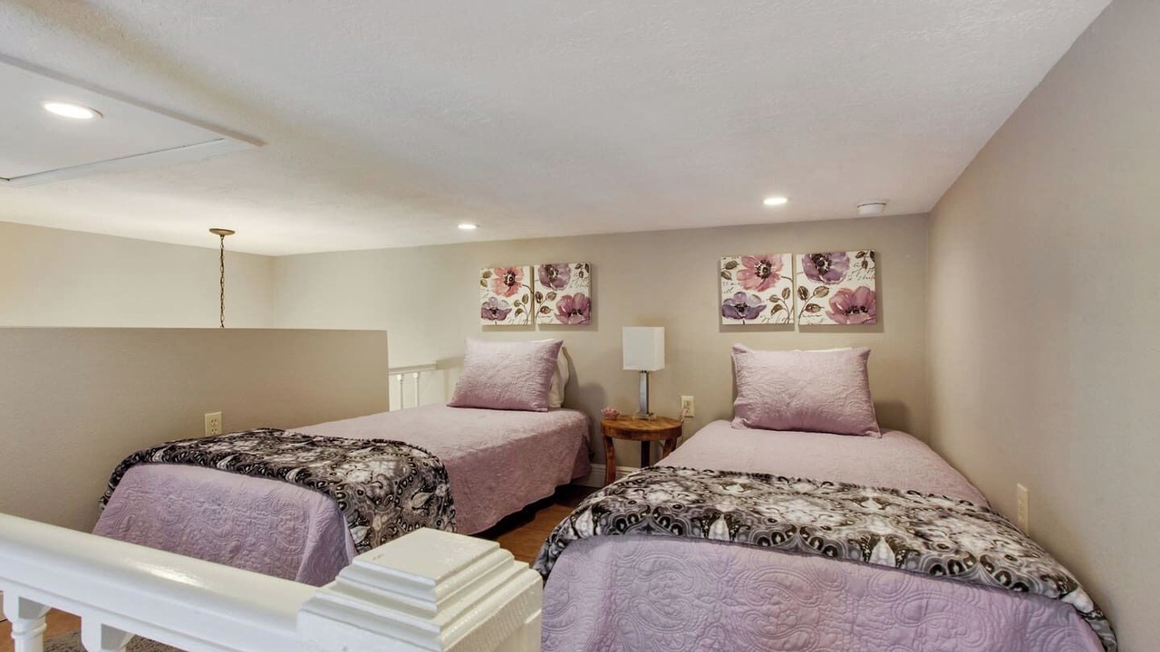Photo of Bedroom in Esplanade Ridge