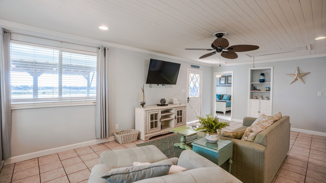 Photo of Livingroom in Sunnyside On The Gulf