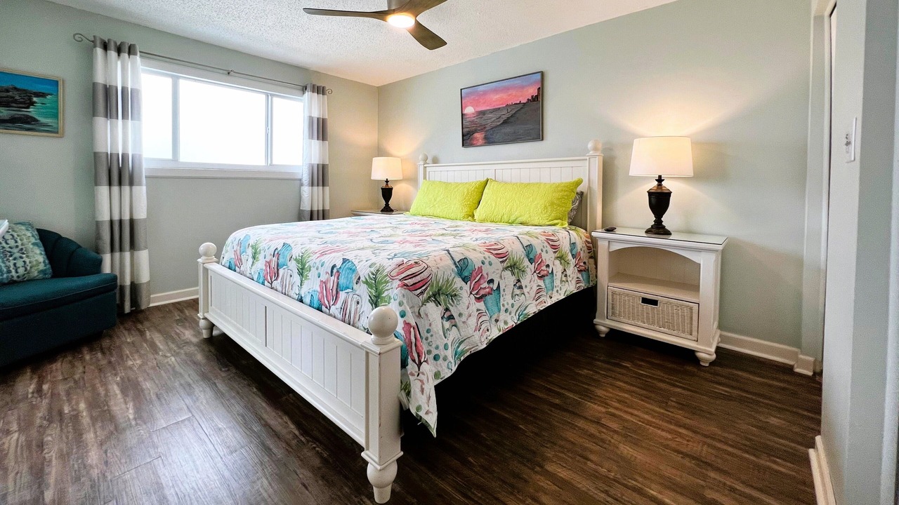 Photo of Bedroom in Biltmore Beach