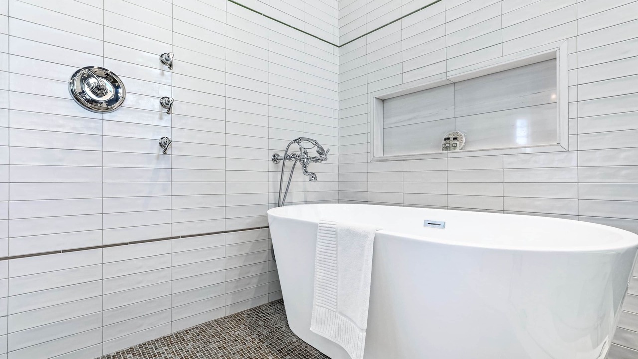 Photo of Bathroom in Faubourg Livaudais