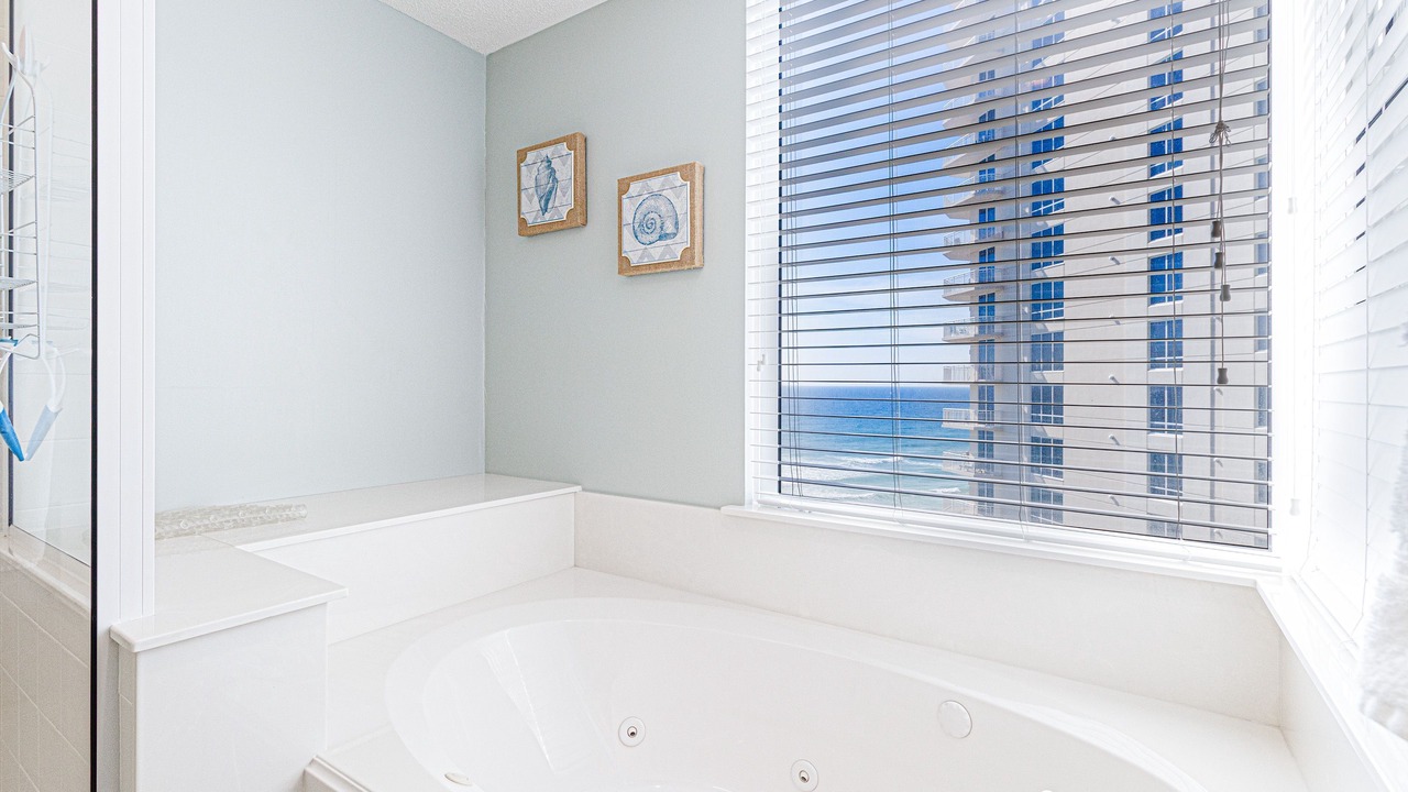 Photo of Bathroom in Navarre Beach