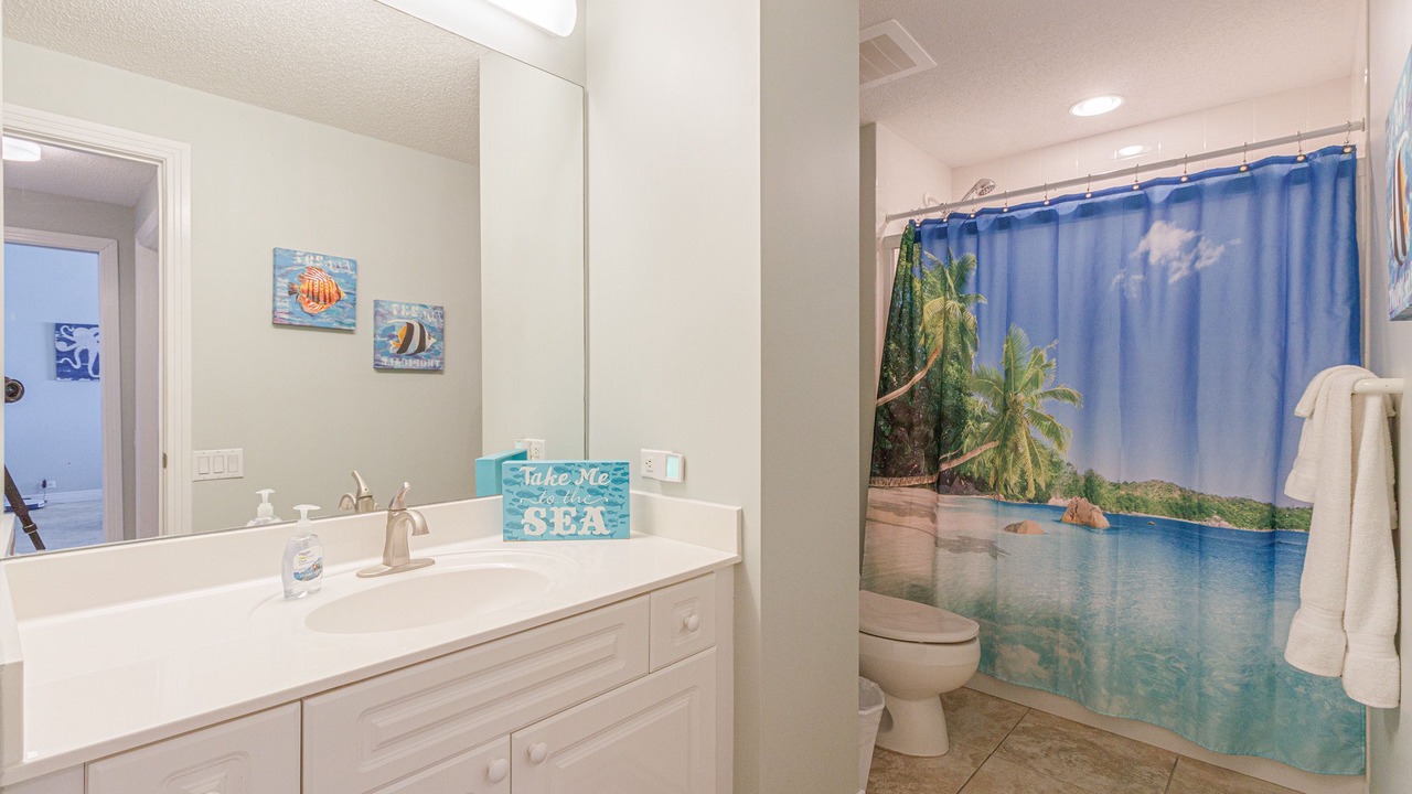 Photo of Bathroom in Navarre Beach