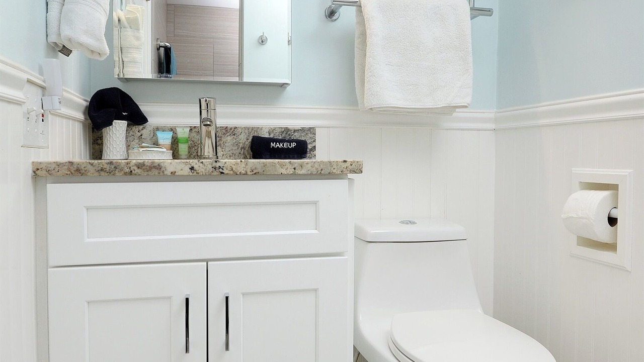 Photo of Bathroom in Sunnyside