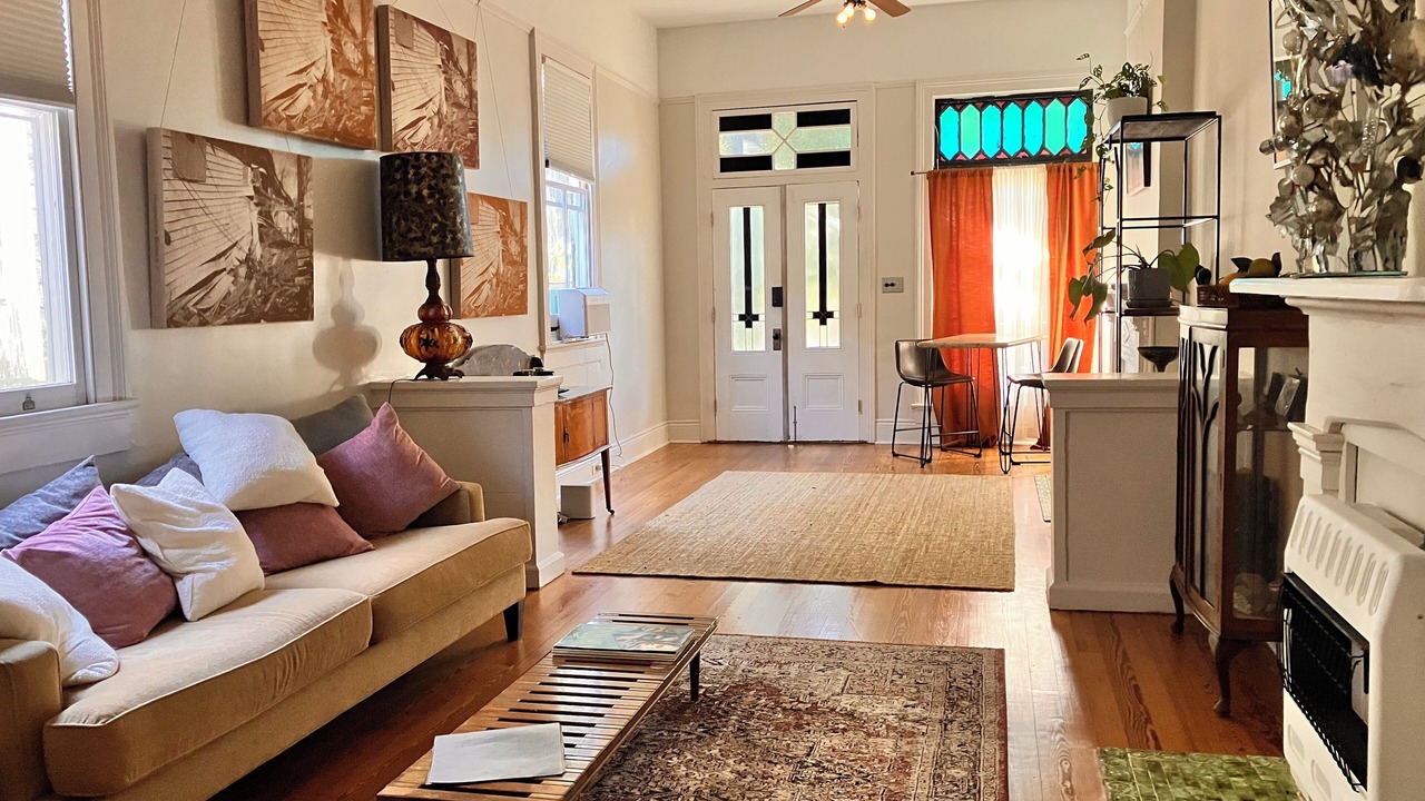 Photo of Livingroom in Bywater