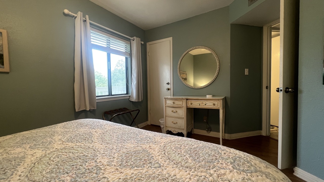 Photo of Bedroom in Seagrove Beach