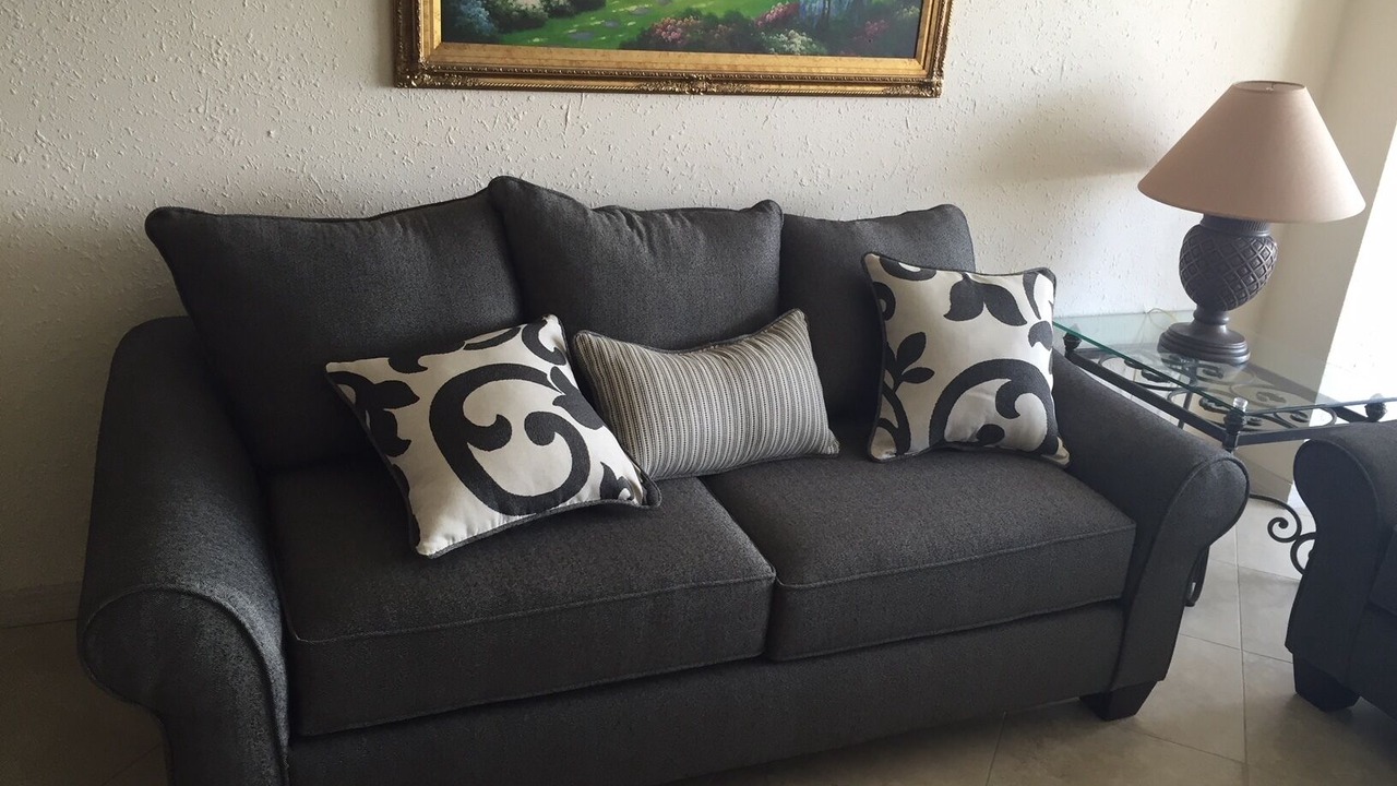 Photo of Livingroom in Galt Mile