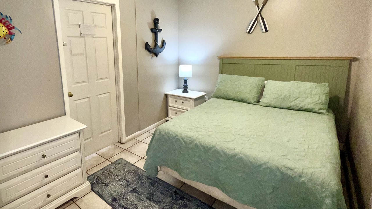 Photo of Bedroom in Riviera Beach