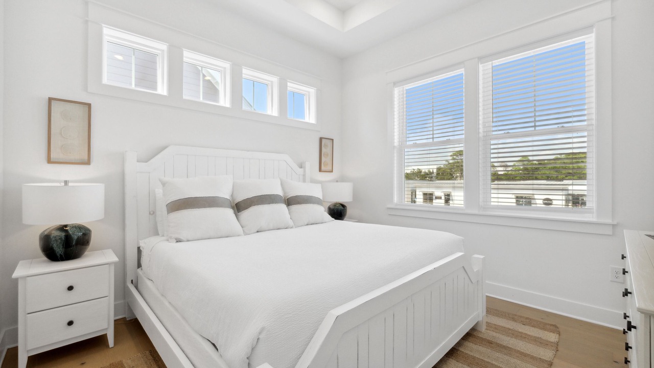 Photo of Bedroom in Santa Rosa Beach