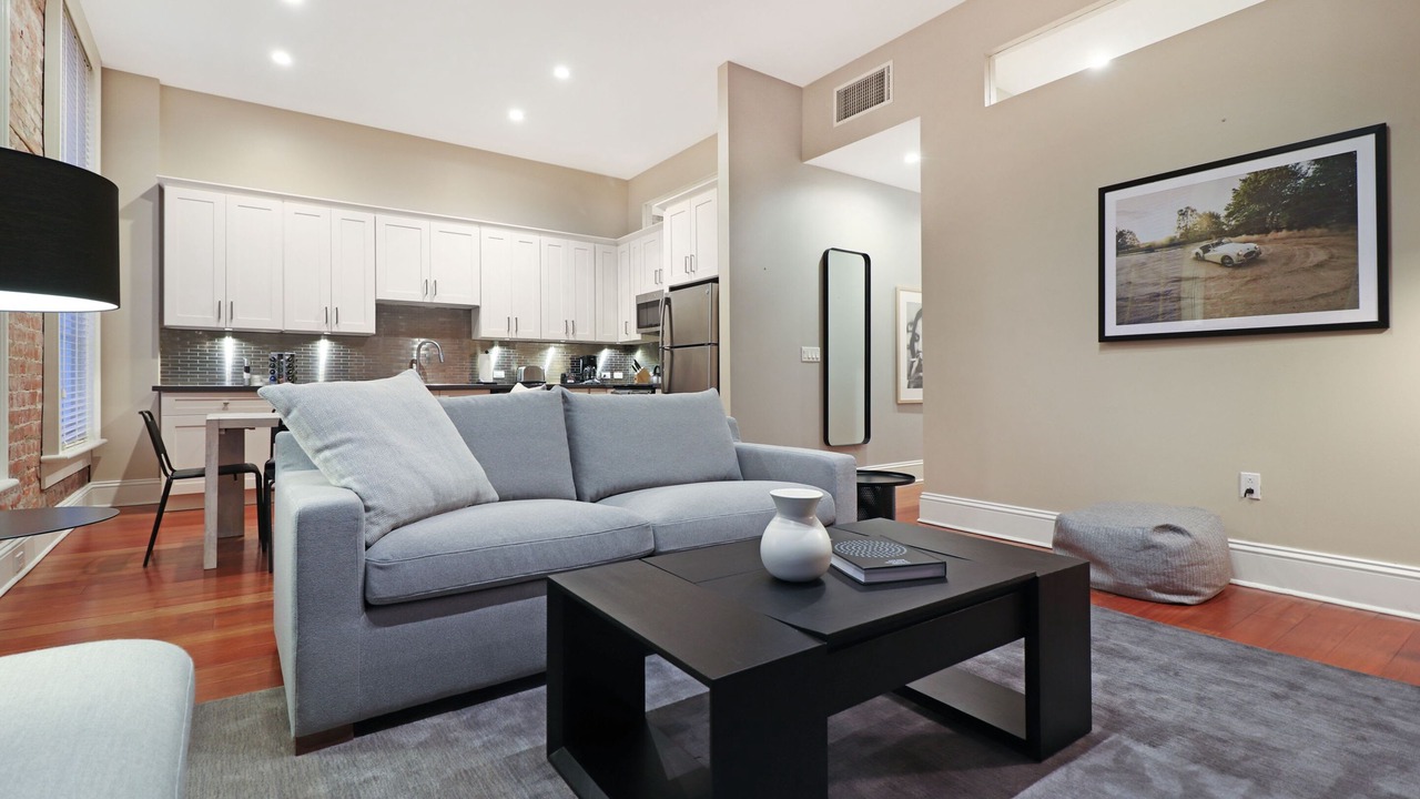 Photo of Livingroom in Central Business District