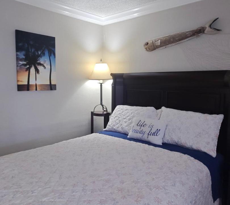 Photo of Bedroom in Lenox Park