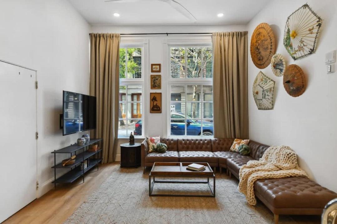 Photo of Livingroom in Central Business District