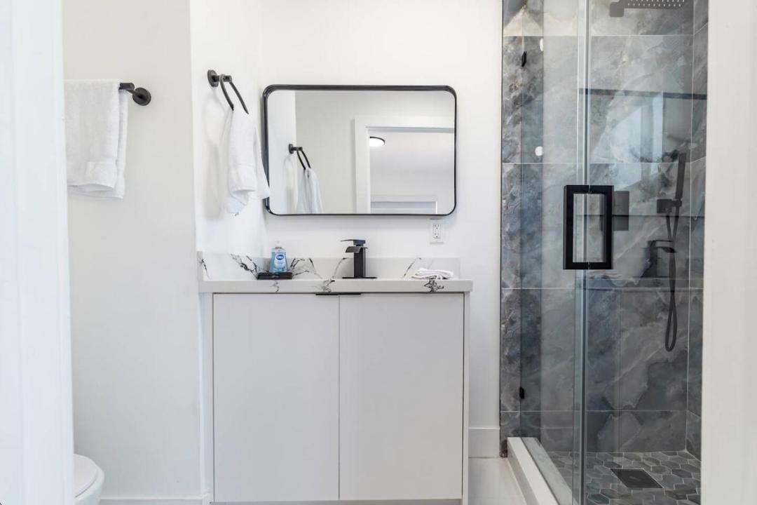 Photo of Bathroom in Wilton Manors