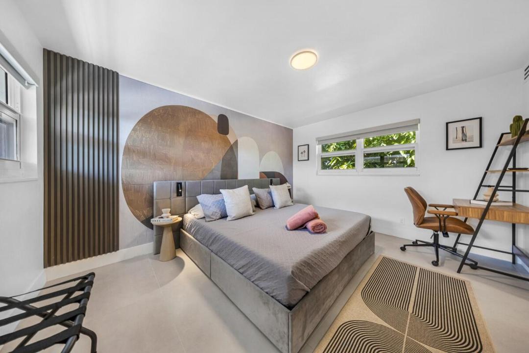 Photo of Bedroom in Coral Ridge Isles