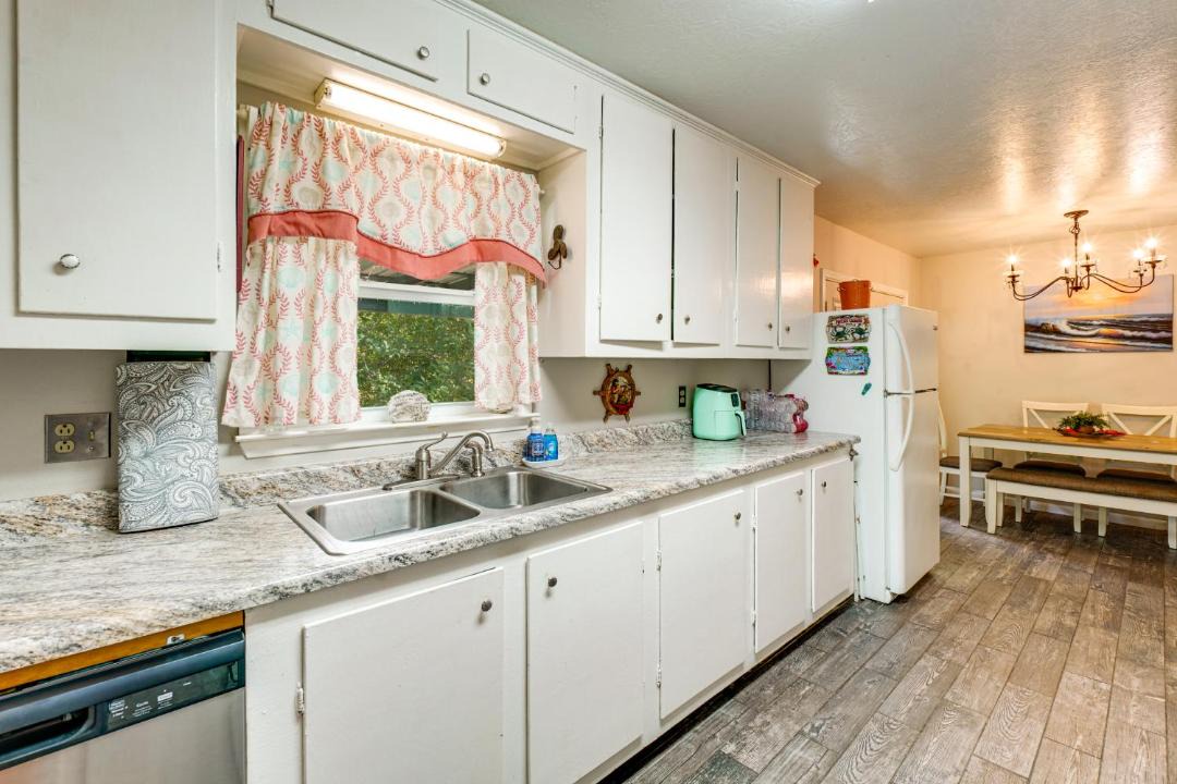 Photo of Kitchen in Gautier