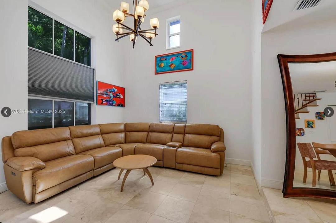 Photo of Livingroom in Coral Gables Section