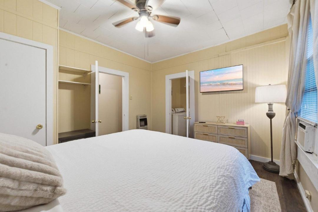 Photo of Bedroom in Downtown