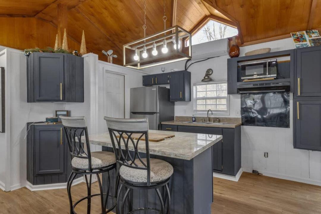 Photo of Kitchen in Lottie