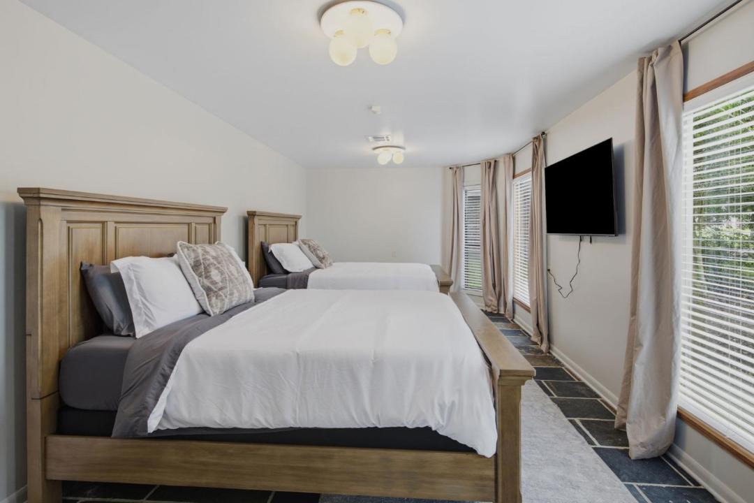 Photo of Bedroom in Lake Charles