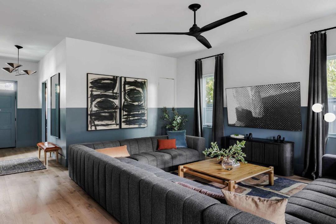 Photo of Livingroom in Lower Garden District