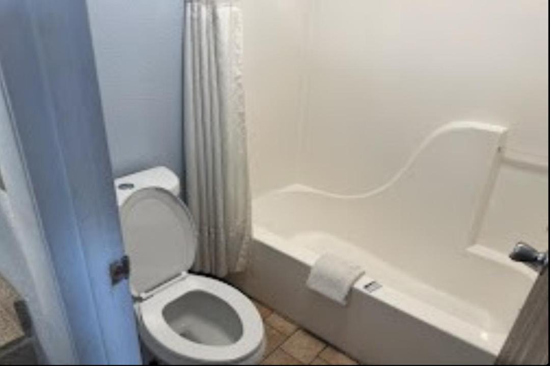 Photo of Bathroom in Crestline Heights
