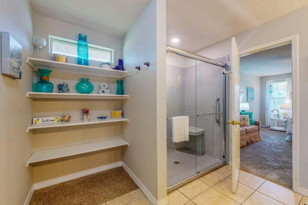 Photo of Bathroom in Ono Island