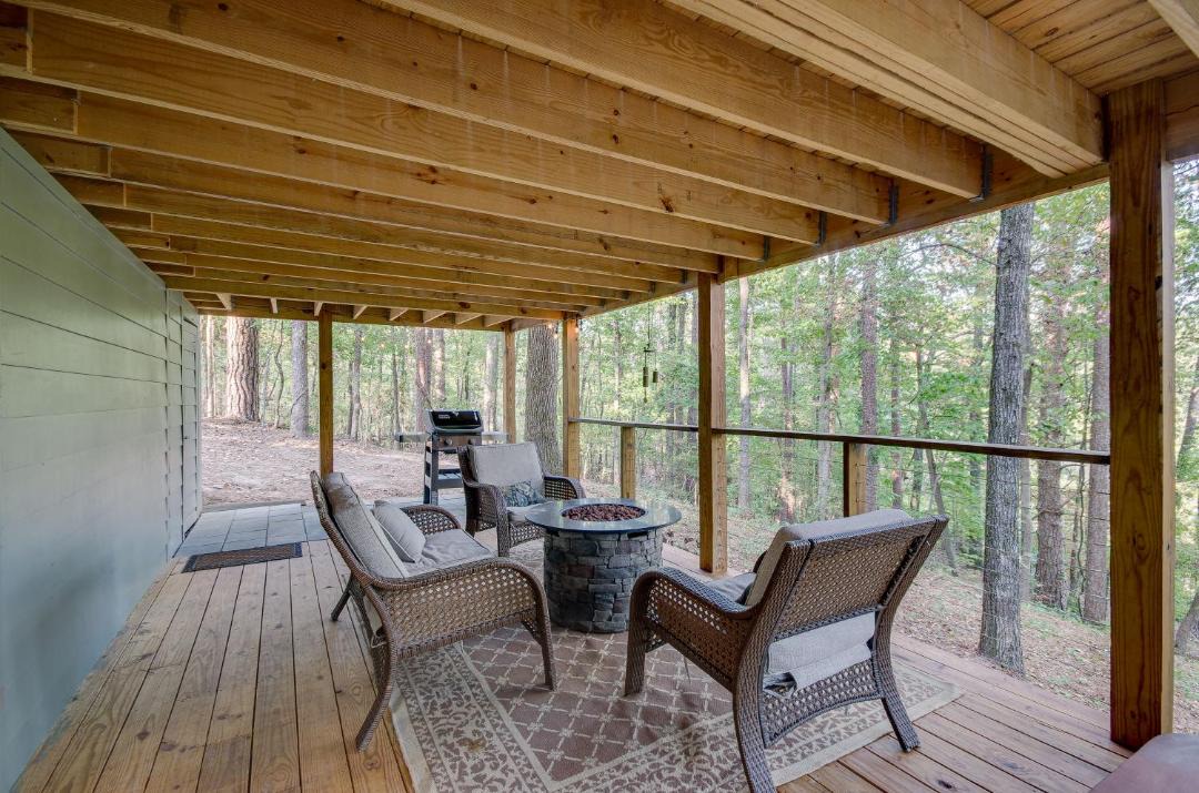 Photo of Patio Balcony in Tougaloo