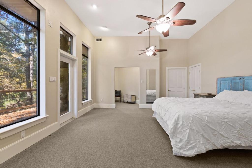 Photo of Bedroom in Folsom