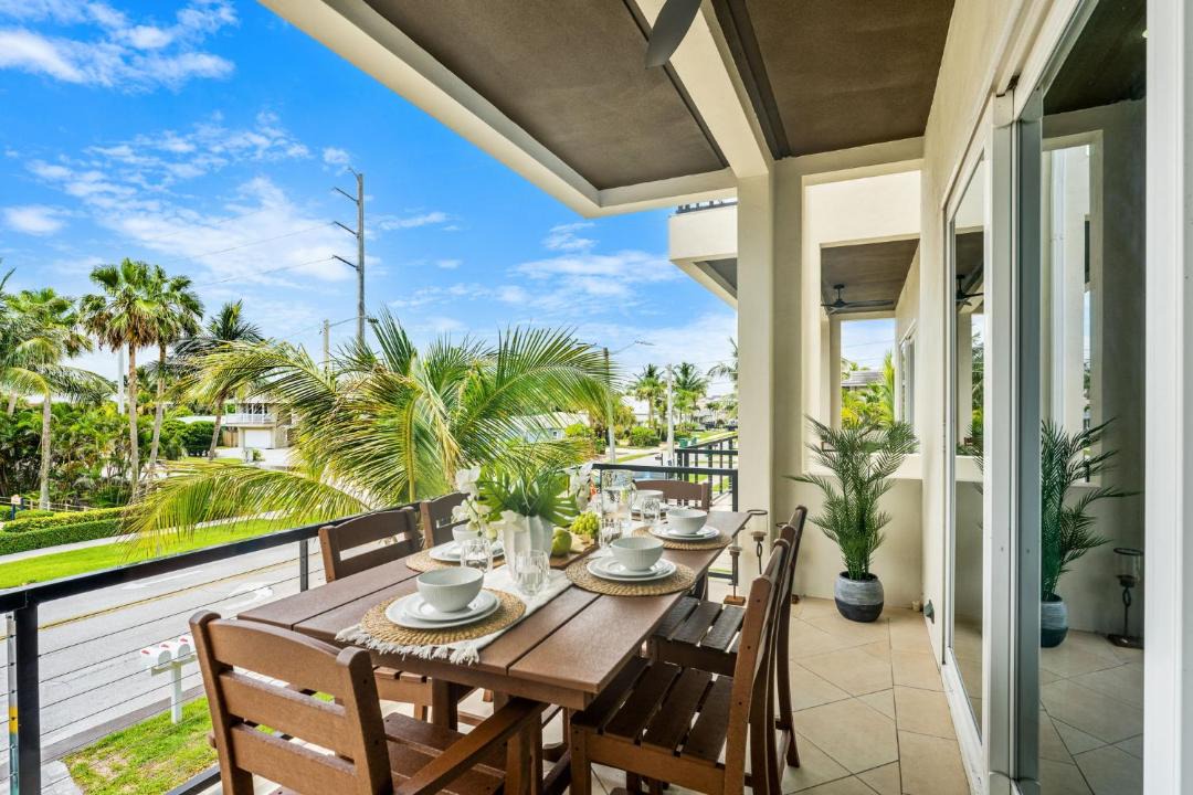 Photo of Patio Balcony in Indialantic By The Sea