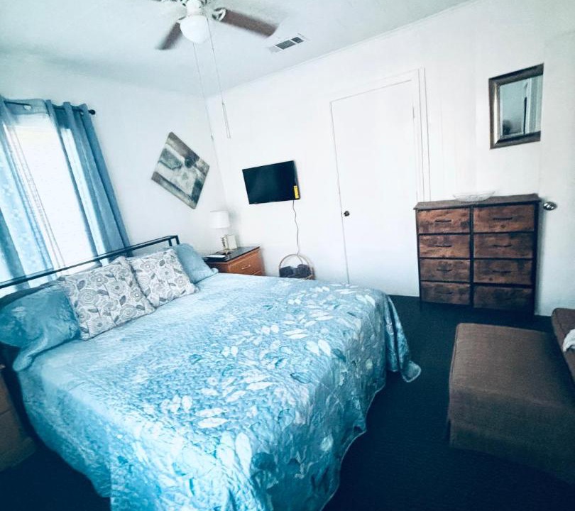 Photo of Bedroom in Alexandria