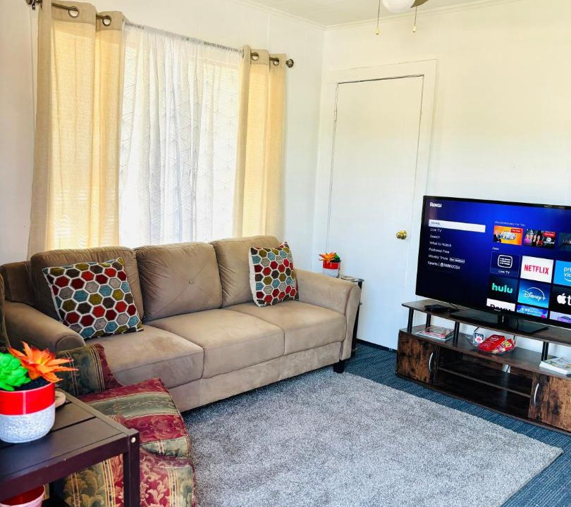 Photo of Livingroom in Alexandria