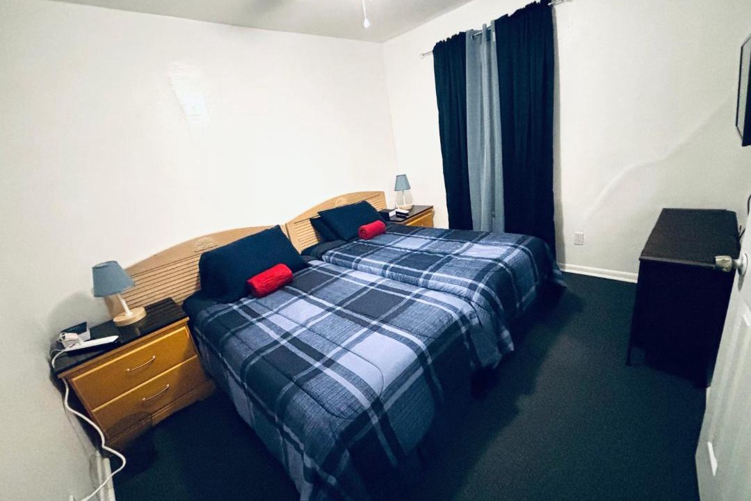 Photo of Bedroom in Alexandria