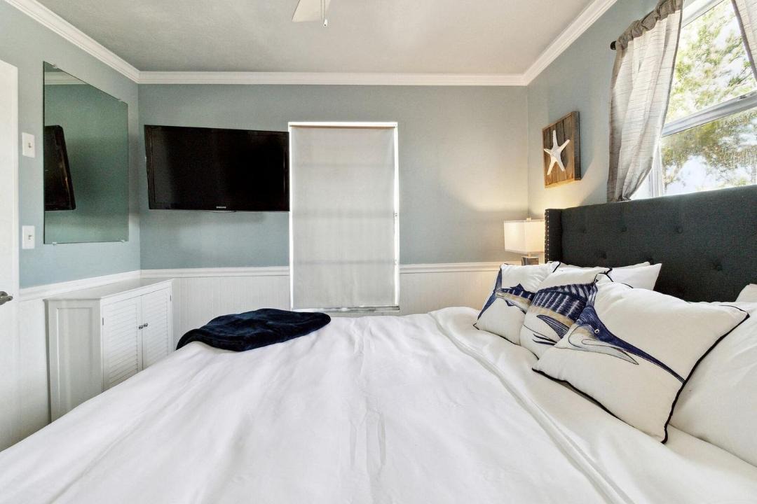 Photo of Bedroom in Flamingo Bay