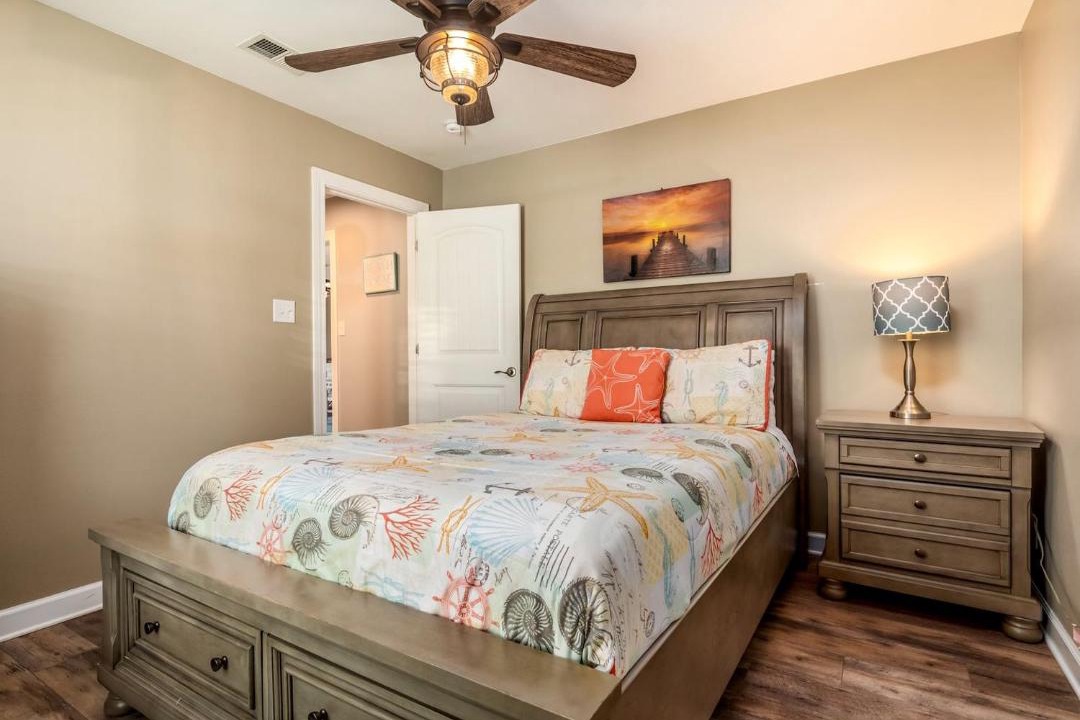 Photo of Bedroom in Silver Cay